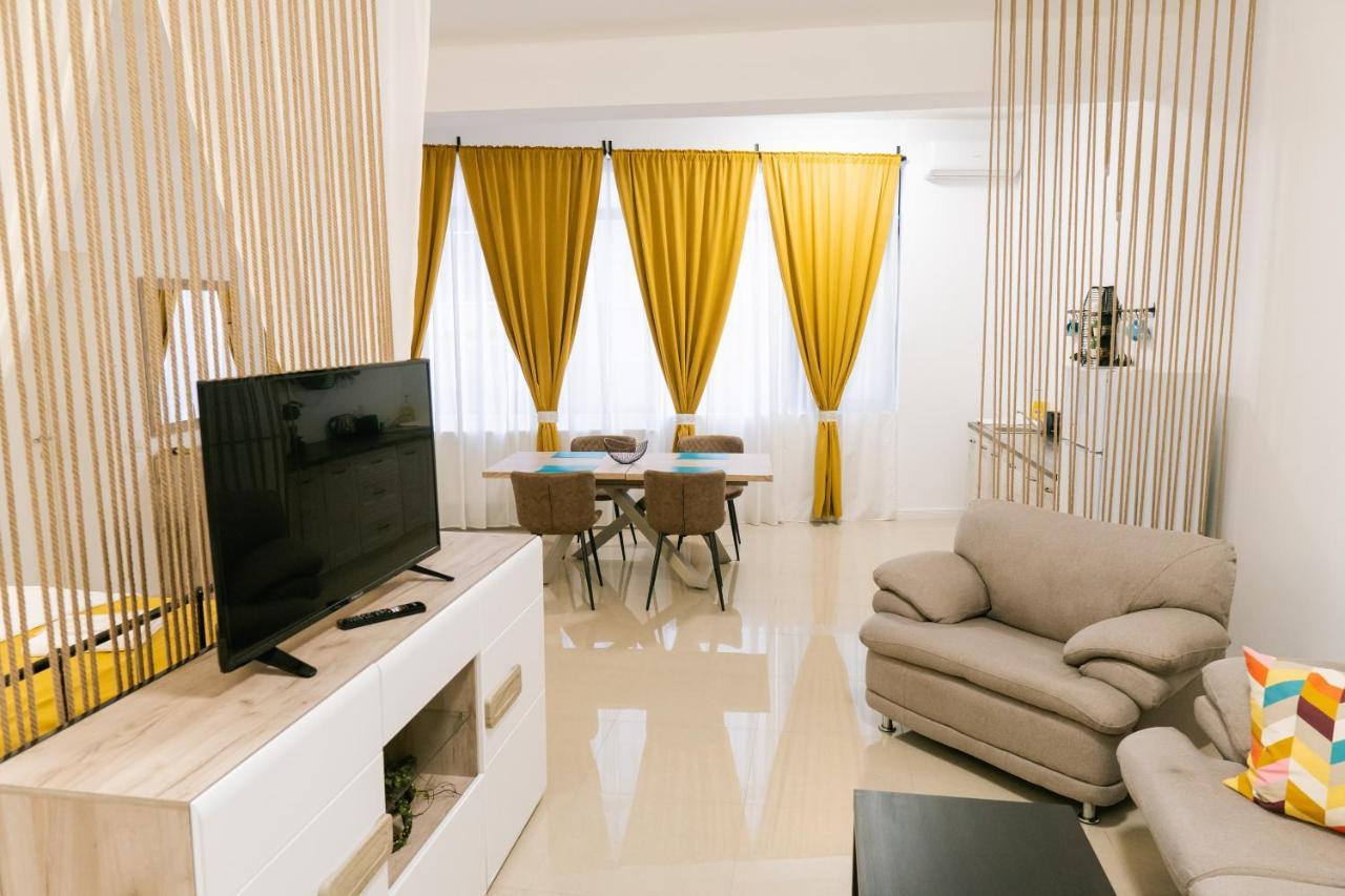 Chic Studio Bucarest Esterno foto