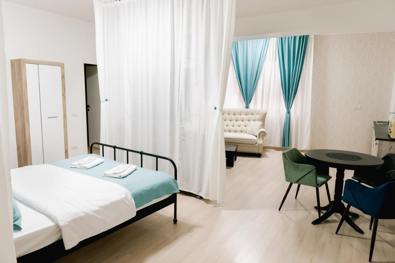 Chic Studio Bucarest Esterno foto